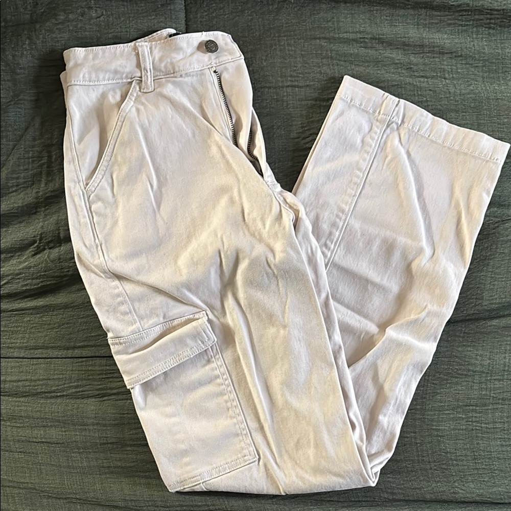 Hollister Cream Cargo Pants Smooth Finish